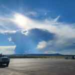 Looming anvil cloud